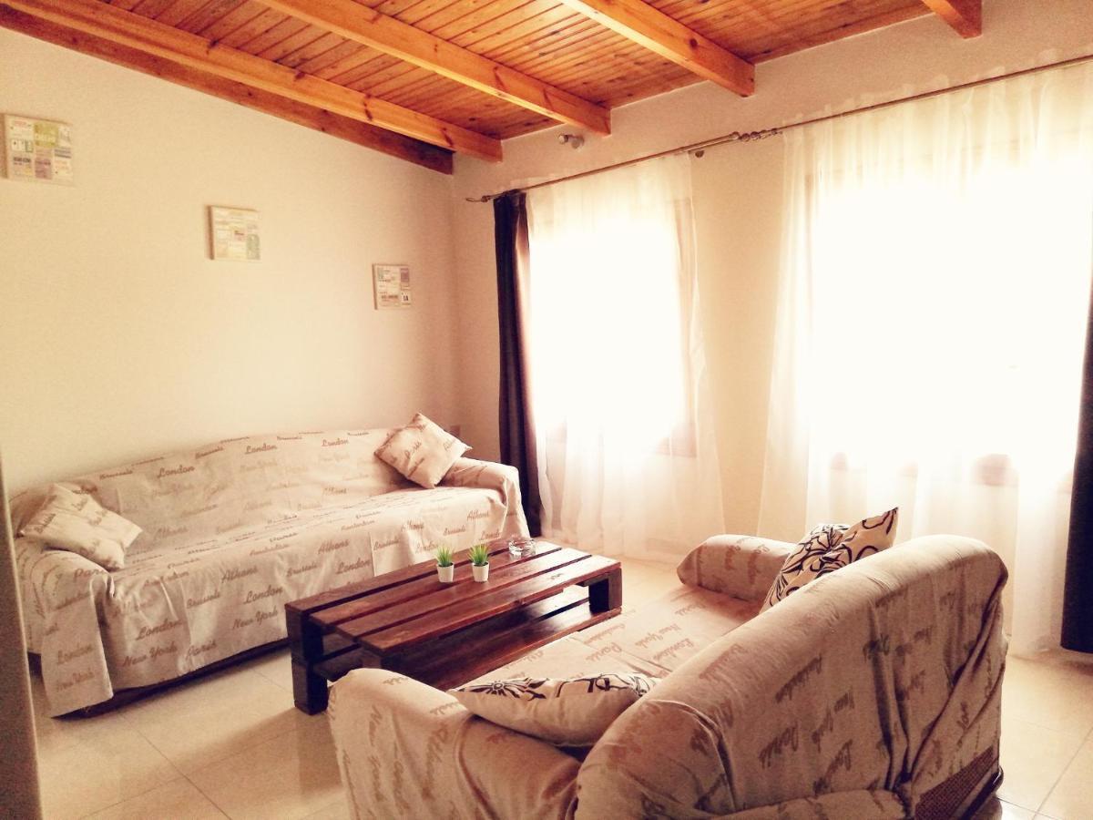 Apartment Dreamhome -10min From Airport-